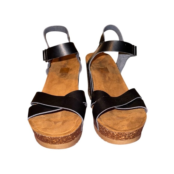BJORNDAL Kori Black Crisscross Cork Sole Strappy Wedge Sandals Size 10 - Picture 5 of 13